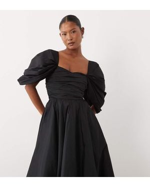 LACE & BEADS Taffeta Puff Sleeve Sweetheart Neck Gown - Black