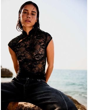 Bershka Lace Top With Clasp - Black