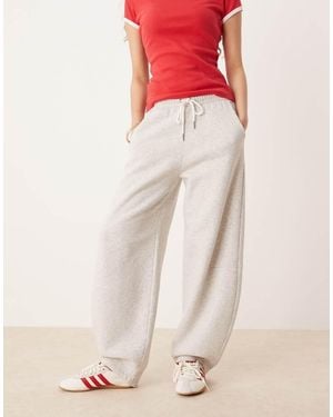 Abercrombie & Fitch Mid Rise Barrel joggers - Pink