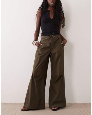 ASOS Parachute Trouser With Toggle Hem Detail - Brown