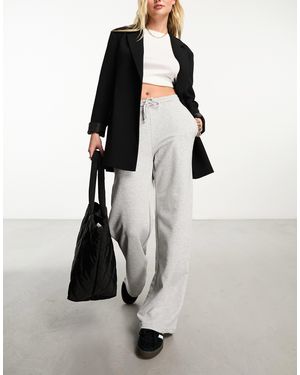 Pantalons de survetement sport Stradivarius pour femme Reductions en ligne jusqu a 55 Lyst