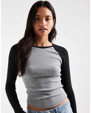 Hollister Long Sleeve Raglan Crew Neck T-shirt - Grey