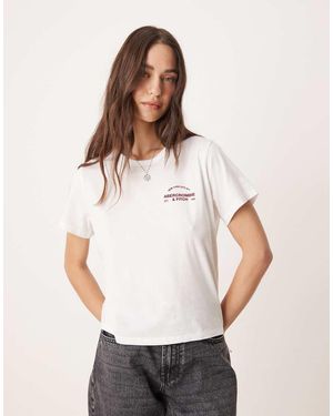 Camisetas y polos Abercrombie Fitch de mujer Rebajas en linea hasta el 64 de descuento Lyst