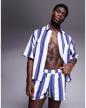 ASOS – kurze badeshorts mit en streifen, kombiteil - Blau