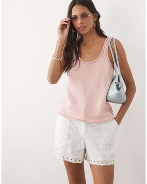New Look Pantaloncini Bianchi Con Dettagli - Bianco