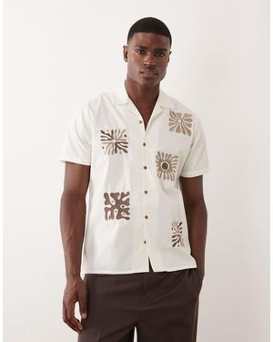 Threadbare Camicia A Maniche Corte Écru Con Ricamo Corallo - Neutro