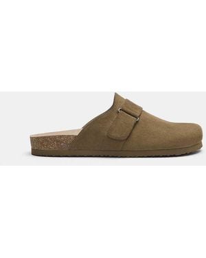 Pull&Bear Buckle Clogs - Brown