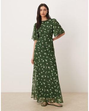 Wednesday's Girl Flutter Sleeve Floaty Maxi Dress - Green