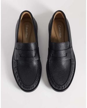 Calvin Klein Essential Leather Loafer With Grain Texture - Grey