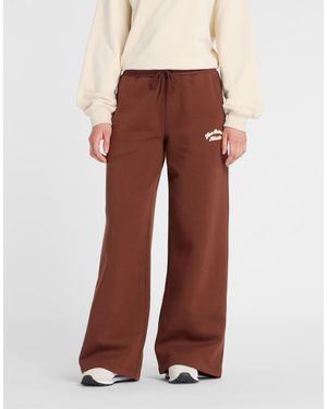 New Balance Linear Heritage Fleece Wide Leg Pant - Brown