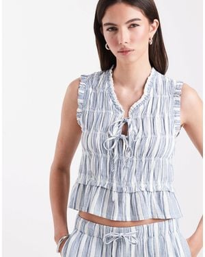 ONLY Linen Blend Tie Front Ruched Top Co-ord - Blue