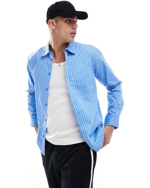 Another Influence Chemise en popeline à rayures avec poche plaquée - Bleu