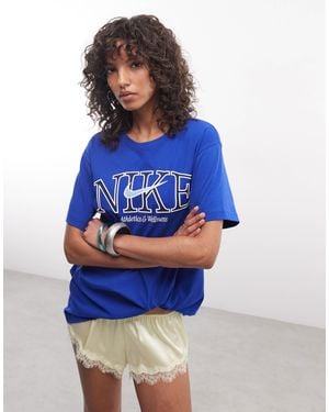 Nike – classic – boyfriend-t-shirt - Blau