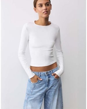 Pull&Bear Fitted Long Sleeve T-shirt - White