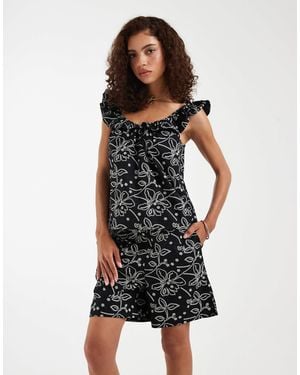 Vero Moda High Waist Woven Shorts Co-ord - Black