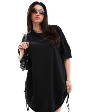 In The Style Plus Ruched Tie Side Oversized Mini T-shirt Dress - Black