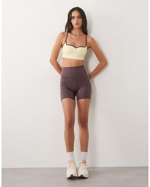 4505 Active Sweetheart Neckline Light Support Sports Bra With Adjustable Straps - Brown