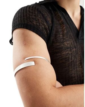 ASOS Bracciale Rigido Da Braccio Avvolgente Argentato - Nero