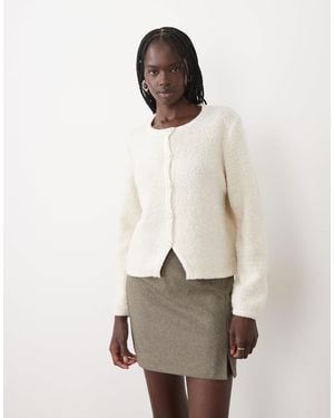 Vila Bouclé-cardigan mit knopfdetail - Natur