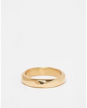 ASOS – er ring aus wasserfestem edelstahl mit verdrehtem design - Natur
