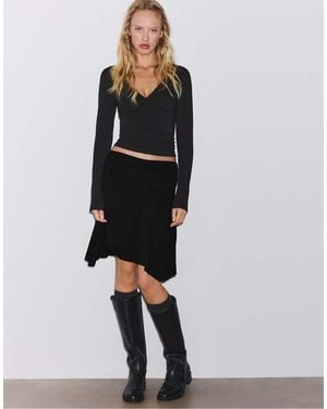 Stradivarius Long Sleeve T-shirt With Under-bust Cut-out - Black