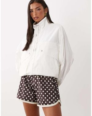 ASOS Satijnen Polkadot Mini Short - Wit