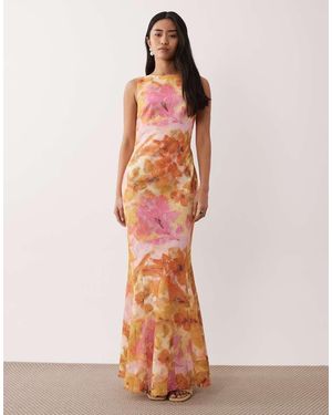 Pretty Lavish Maxi Jurk Met Uitsnijding Aan De Achterkant - Roze