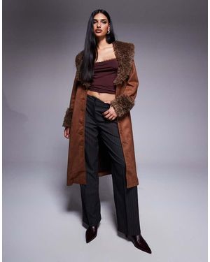 Princess Polly Cappotto Stile Penny Lane Con Polsini E Colletto Oversize - Neutro