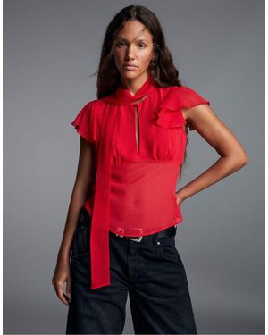 Bershka Fitted Short Sleeve Ruffled Shirt - Red