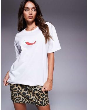 In The Style 'Hot Stuff' Chilli Motif Oversized T-Shirt - White