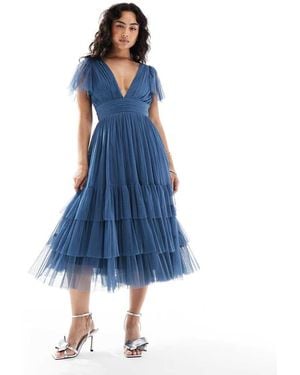 LACE & BEADS Bridesmaid Madison Midi Dress - Blue