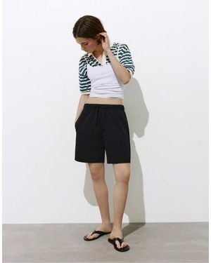 Pull&Bear Bermuda Short Met Elastische Tailleband - Wit
