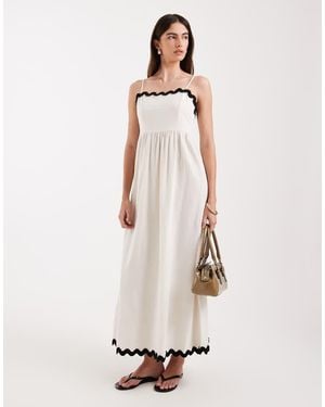 Vero Moda Cami Maxi Dress With Contrast Scalloped Trim - White