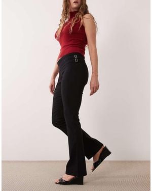 Motel Mardhu Low Rise Flare Trouser With Buckle Detail - Pink