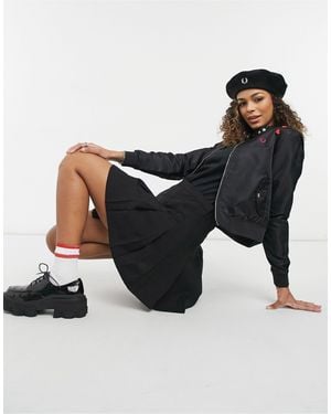 Fred Perry X Amy Winehouse Lyric Jacket - Black