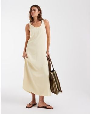 & Other Stories Crepe Maxi Dress With Seam Detail - Natural