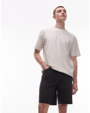 TOPMAN Denim Straight Leg Short With Raw Hem - Grey