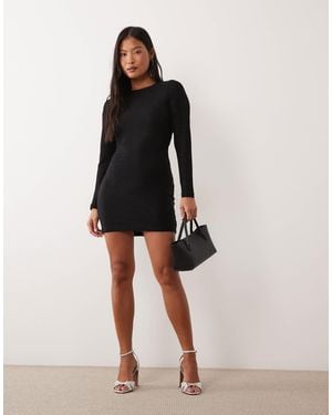 Only Petite Langärmliges glitzerndes minikleid mit rückenausschnitt - Schwarz