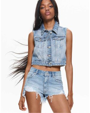 Pull&Bear Denim Shorts With Ripped Hems - Blue