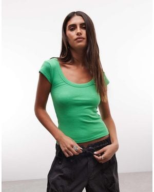 Collusion Baby Tee Met Lage Ronde Hals - Groen