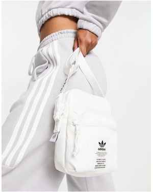 adidas Originals Shoulder bags for Women Online Sale up to 33 off Lyst