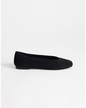 TOPSHOP Duke Faux Suede Chiselled Ballet Flat - Black