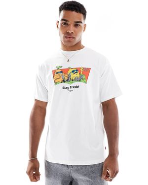 Levi's Stay Fresh Fruit Batwing Logo Print Vintage Fit T-shirt - White