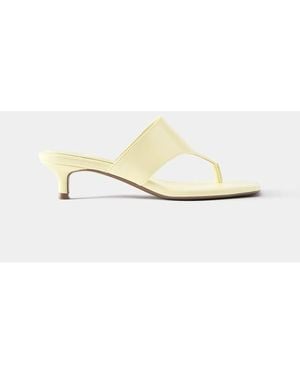 Pull&Bear Sandalen Met Smalle Bandjes En Hak - Naturel