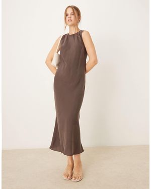Mango Robe mi-longue sans manches - marron - Neutre