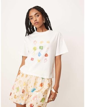 Never Fully Dressed Multi-color Shell Print T-shirt Co-ord - White