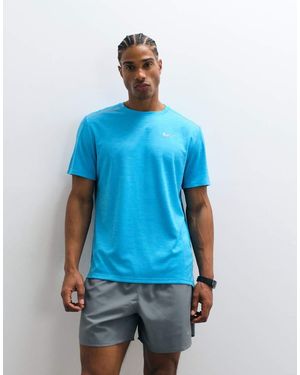 Nike Miler Dri-fit Uv-protection T-shirt - Blue