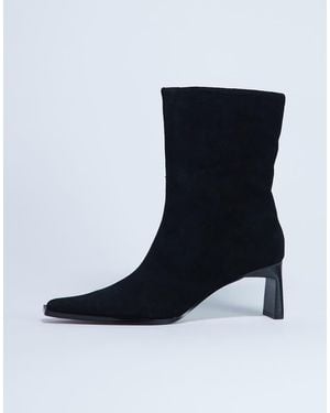 TOPSHOP Botines Negros De Tacón Con Puntera Fina Cuadrada De Ante Nadie De