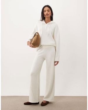 4th & Reckless Fluffy Knitted Wide Leg Trousers - White
