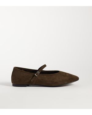 Glamorous Ballet Flats - Brown